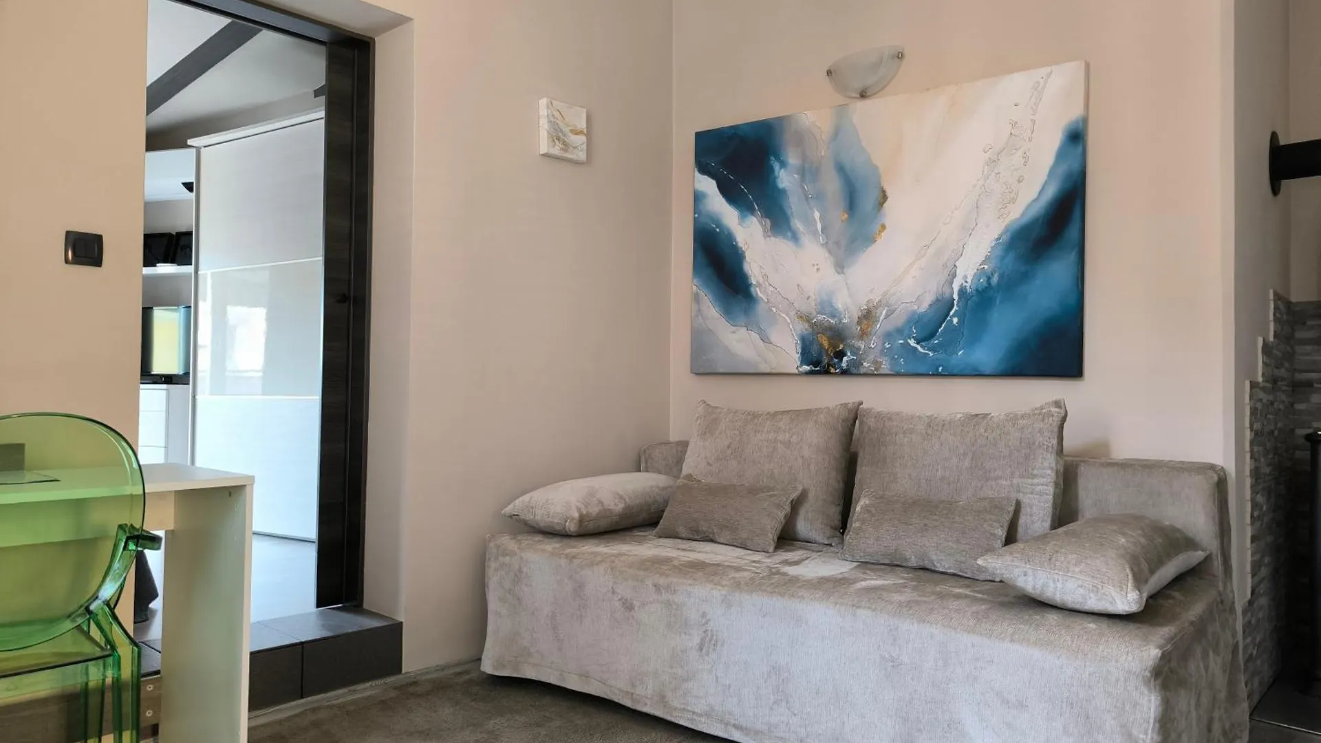 Urban Villa Apartment Opatija 0*,